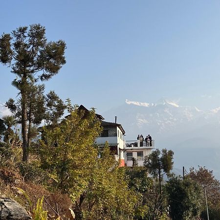 Es Deurali Resort Pokhara Eksteriør billede