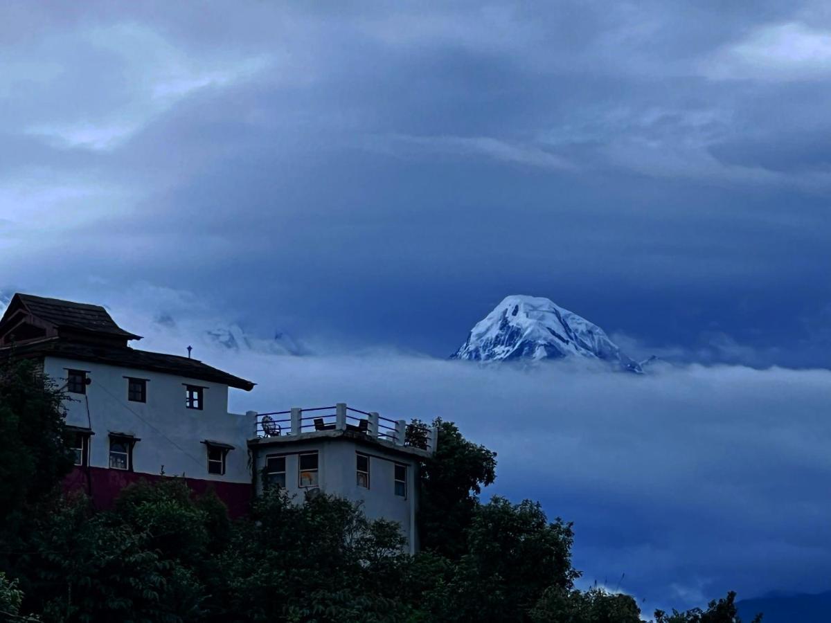 Es Deurali Resort Pokhara Eksteriør billede