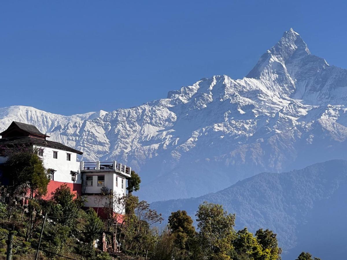 Es Deurali Resort Pokhara Eksteriør billede
